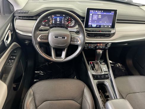 Used 2022 Jeep Compass Limited AWD/4WD image 21