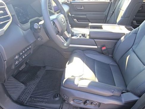 New 2026 Toyota Tundra Platinum AWD/4WD image 12