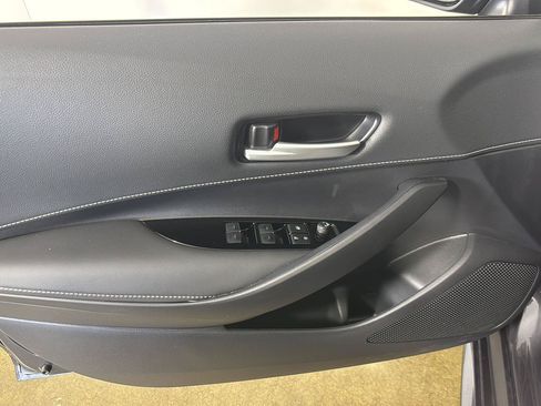 Used 2024 Toyota Corolla SE w/ SE Package FWD image 27