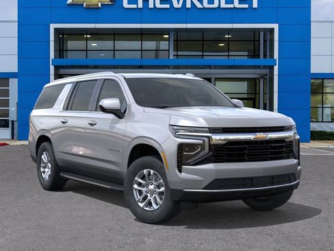 New 2026 Chevrolet Suburban LS RWD image 7