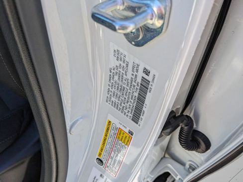 New 2026 Honda CR-V EX image 40