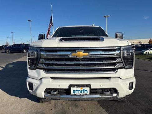 New 2025 Chevrolet Silverado 3500 High Country w/ Technology Package image 8
