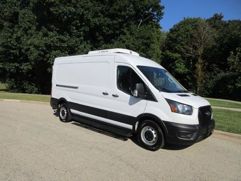 Used 2021 Ford Transit 250 Medium Roof w/ Load Area Protection Package RWD image 4