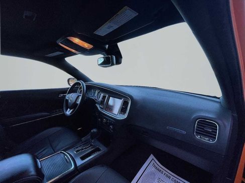 Used 2014 Dodge Charger R/T image 12