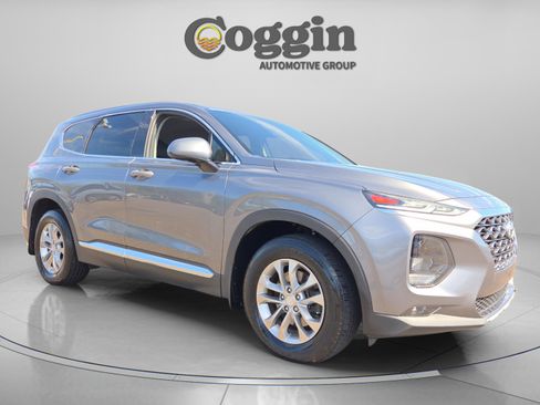 Used 2019 Hyundai Santa Fe SEL image 8