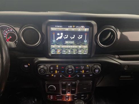 Used 2021 Jeep Wrangler Unlimited Rubicon w/ Trailer Tow Package image 9