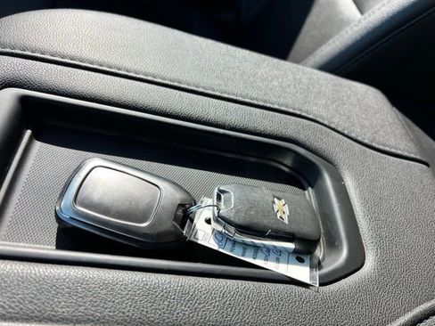 Used 2022 Chevrolet Silverado 2500 LTZ w/ LTZ Premium Package image 20