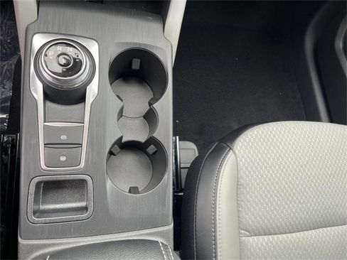 New 2025 Ford Escape Base image 20