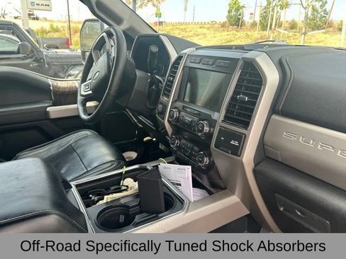 Used 2019 Ford F350 Lariat w/ Lariat Ultimate Package AWD/4WD image 7