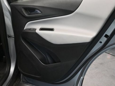 Used 2024 Chevrolet Equinox LS w/ Driver Confidence II Package FWD image 21