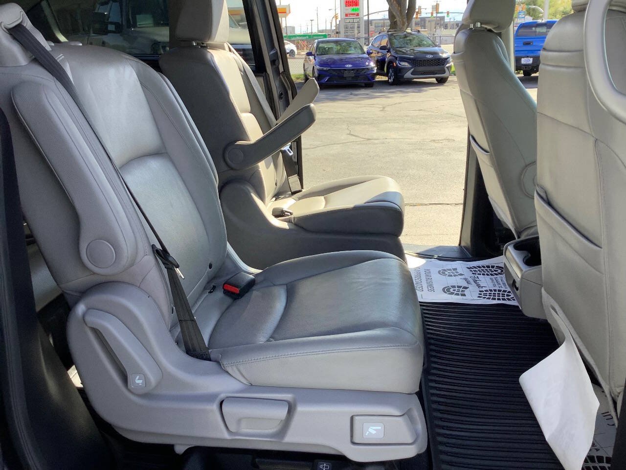 Used 2020 Honda Odyssey Elite image 46