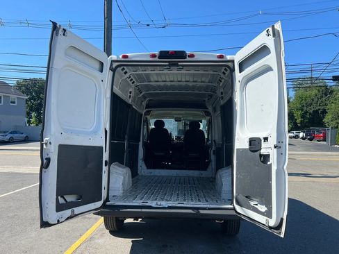 Used 2018 RAM ProMaster 1500 FWD image 9