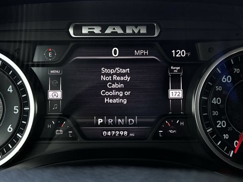 Used 2022 RAM 1500 Big Horn AWD/4WD image 17
