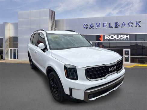Used 2023 Kia Telluride SX Prestige X-Line image 2