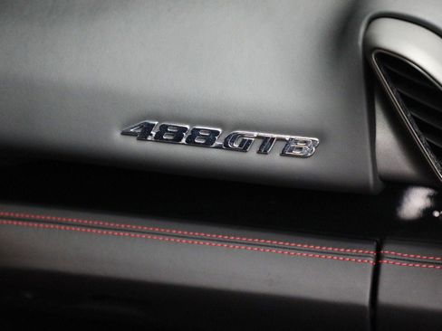 Certified 2018 Ferrari 488 GTB image 24