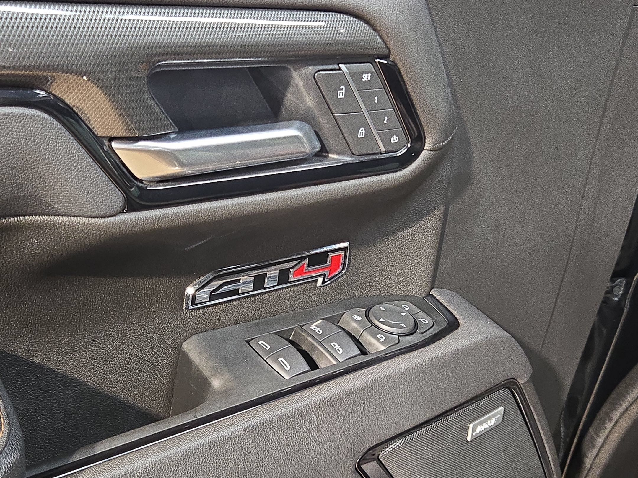 Used 2025 GMC Sierra 1500 AT4 AWD/4WD image 21