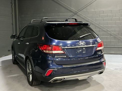 Used 2017 Hyundai Santa Fe Limited AWD/4WD image 6