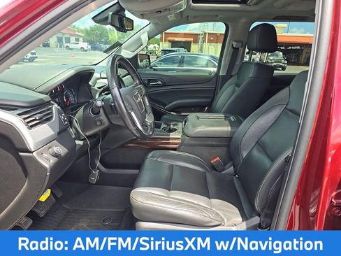 Used 2020 GMC Yukon XL SLT w/ Premium Edition RWD image 11