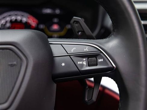 Used 2020 Lamborghini Urus AWD/4WD image 22