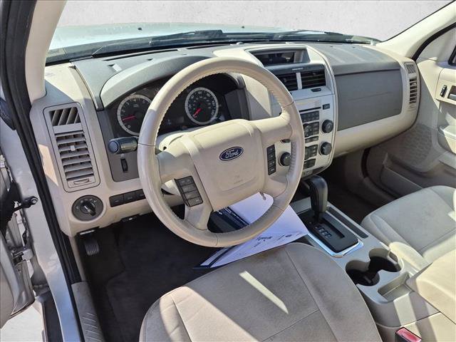 Used 2010 Ford Escape XLT FWD image 9