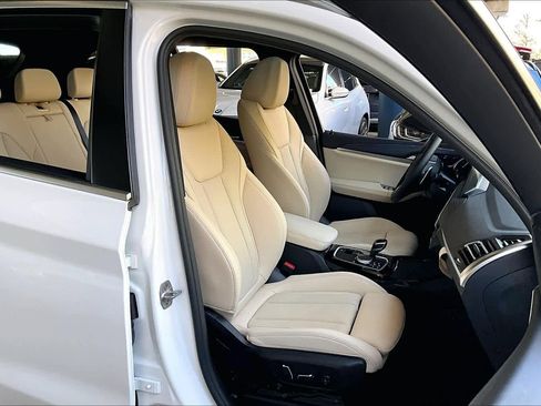 Used 2024 BMW X3 sDrive30i w/ Convenience Package image 8