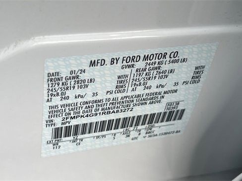 Used 2024 Ford Edge SE w/ Black Appearance Package image 40