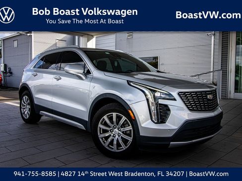 Used 2019 Cadillac XT4 Premium Luxury image 1