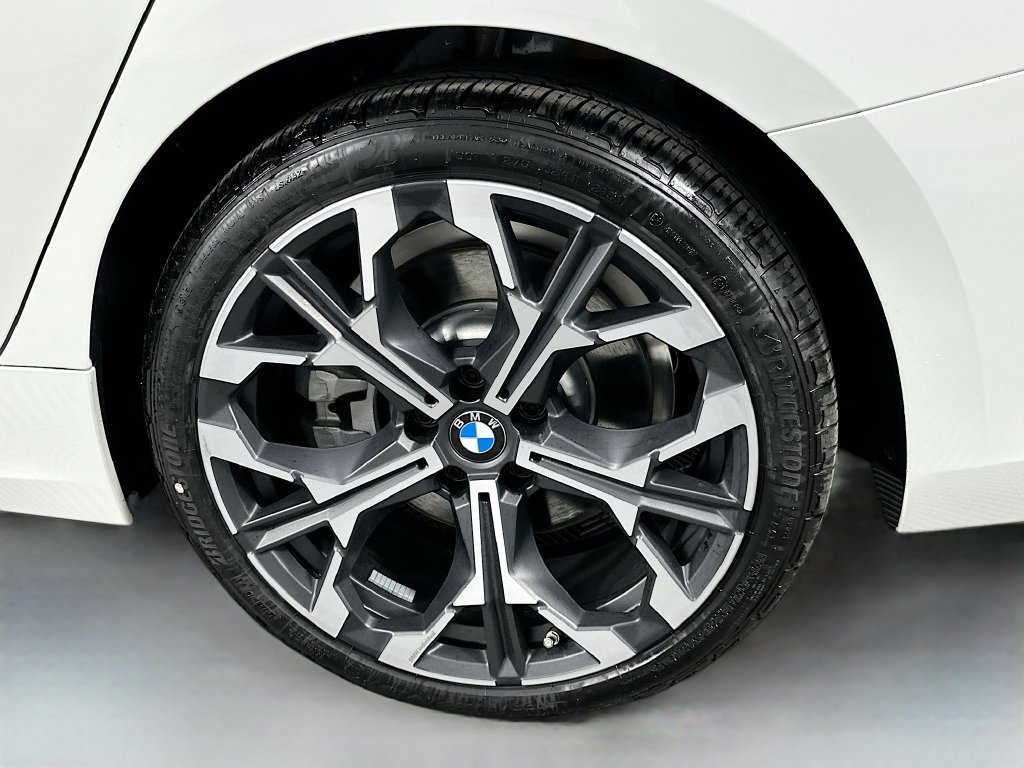 Used 2026 BMW 330i Sedan w/ Premium Package RWD image 23