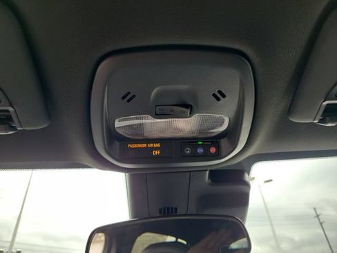 New 2026 Buick Envista Sport Touring w/ Convenience I Package FWD image 31