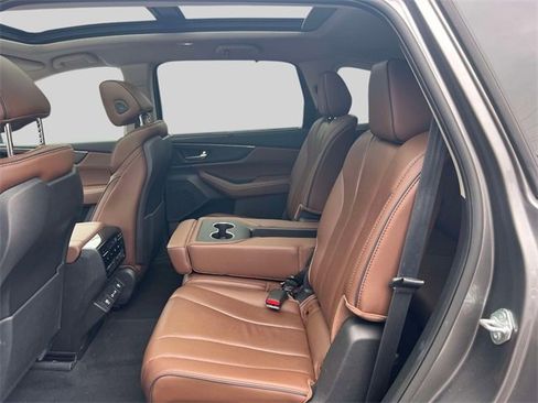 Used 2023 Acura MDX SH-AWD w/ Advance Package image 14