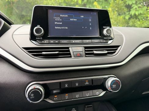 Used 2023 Nissan Altima 2.5 S FWD image 26