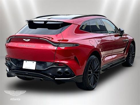 Used 2023 Aston Martin DBX 707 image 12
