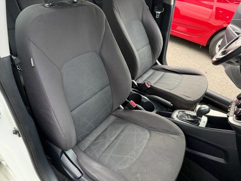 Used 2015 Kia Rio LX w/ Power Package image 9