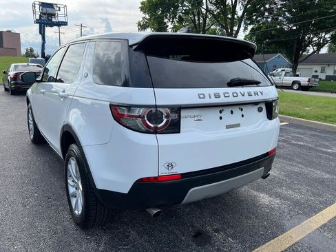 Used 2019 Land Rover Discovery Sport AWD/4WD image 3