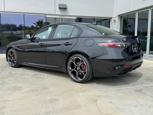 New 2026 Alfa Romeo Giulia image 5