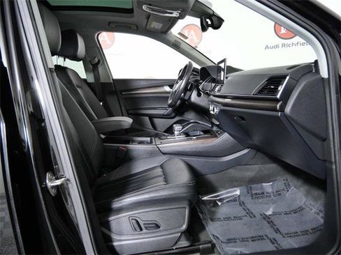 Certified 2023 Audi Q5 2.0T Premium Plus w/ Premium Plus Package image 11