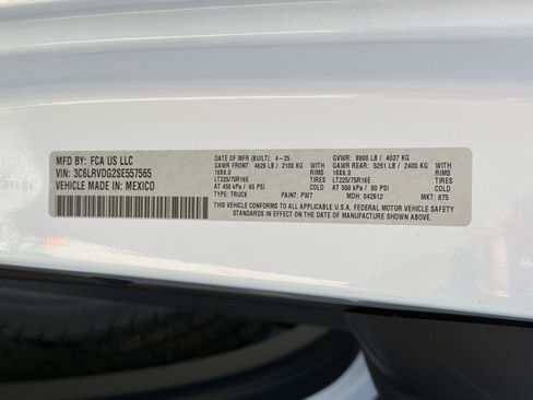 Used 2025 RAM ProMaster 2500 image 30