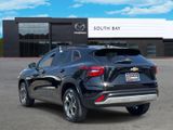 Used 2024 Chevrolet Trax LT image 4
