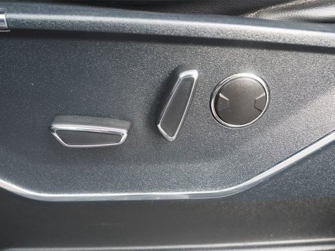 Used 2021 Ford F150 Lariat w/ Equipment Group 502A High image 18