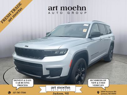 Used 2024 Jeep Grand Cherokee L Laredo