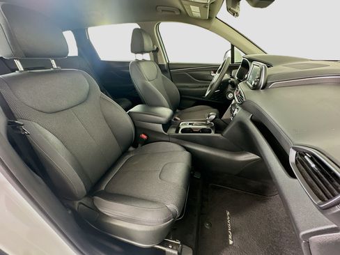 Used 2019 Hyundai Santa Fe SE FWD image 30