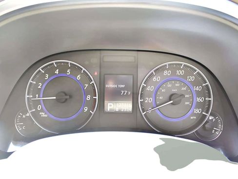 Used 2014 INFINITI QX70 3.7 Sport Utility 4D image 12