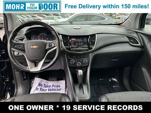 Used 2019 Chevrolet Trax LT w/ LT Convenience Package image 33