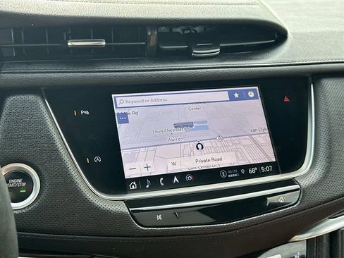 Certified 2024 Cadillac XT5 Sportv AWD/4WD image 30
