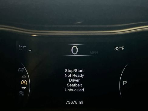 Used 2022 Jeep Grand Cherokee Limited image 15