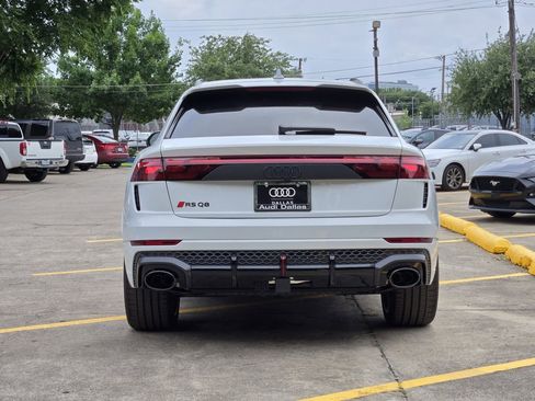 New 2026 Audi RS Q8 performance AWD/4WD image 9