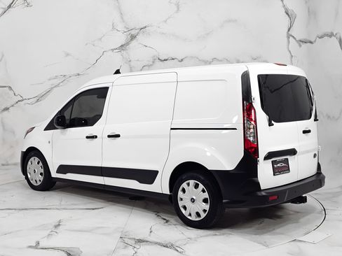 Used 2022 Ford Transit Connect XL FWD image 9