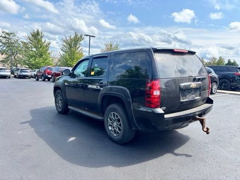 Used 2010 Chevrolet Tahoe LS w/ Skid Plate Package AWD/4WD image 7