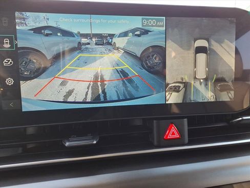 New 2026 Kia Carnival SX image 9