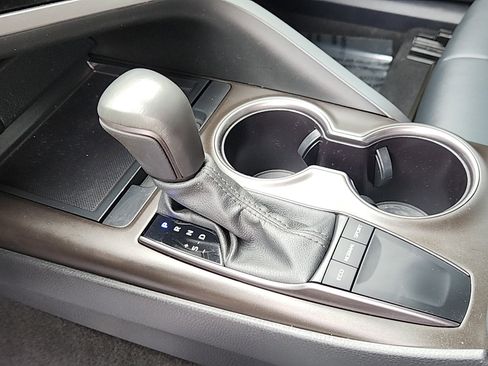 Certified 2024 Toyota Camry SE image 16